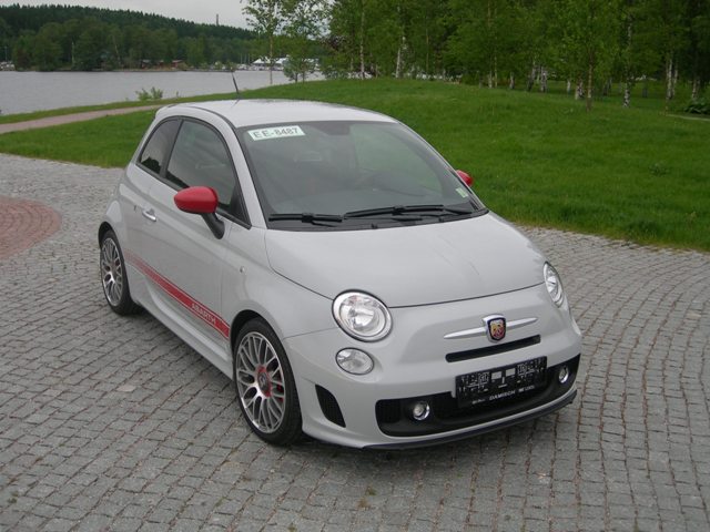 Abarth 500 front