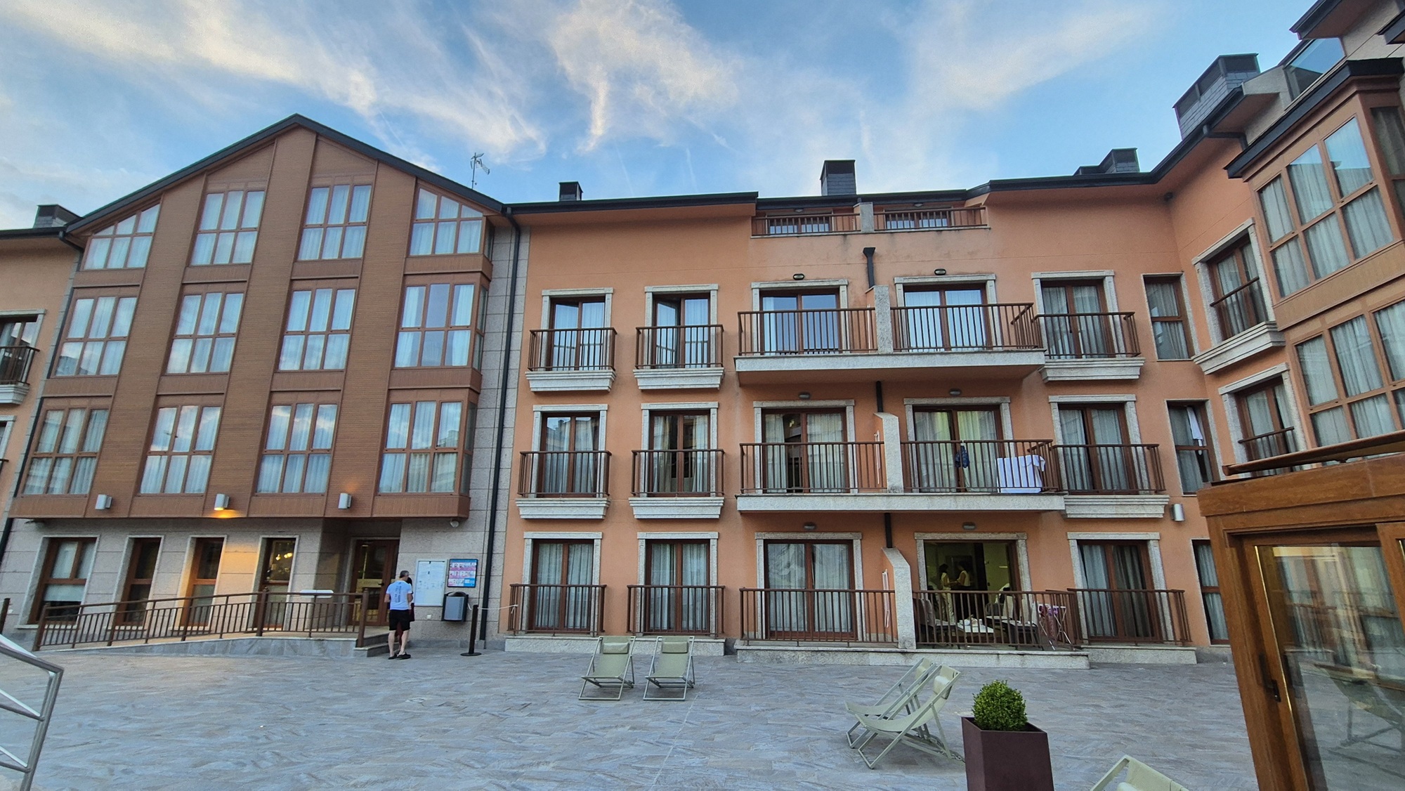 Aparthotel & Spa Jacetania
