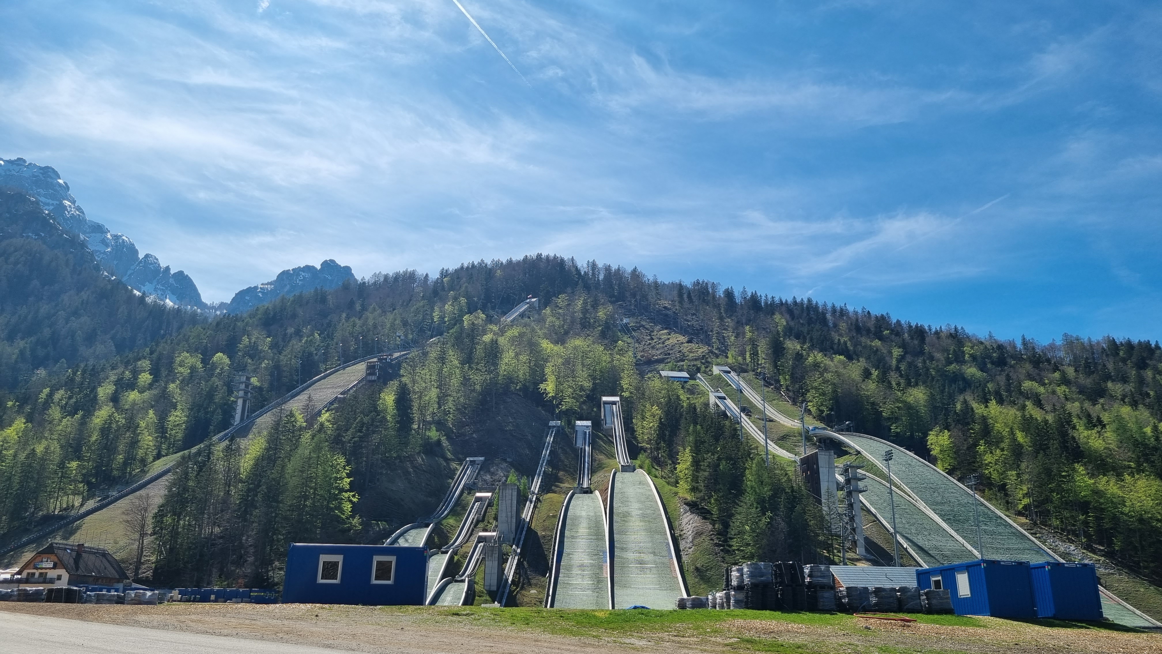 Planica ski jumping towers