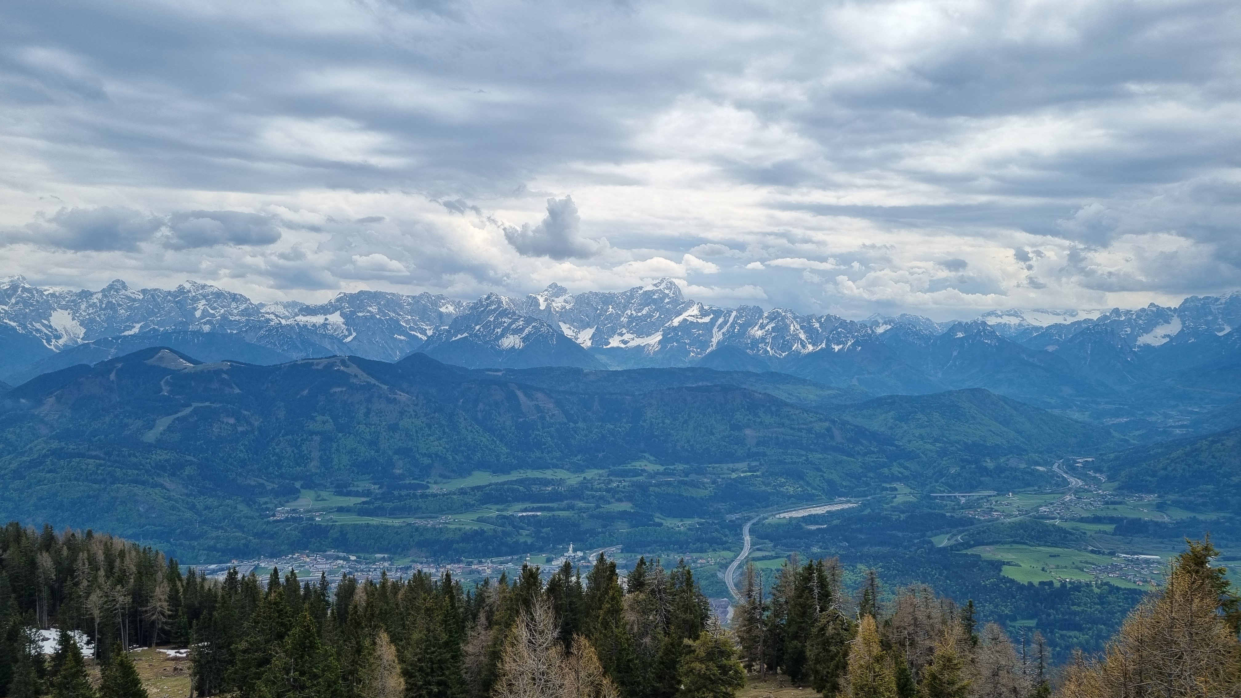 Villach Alpine Road views