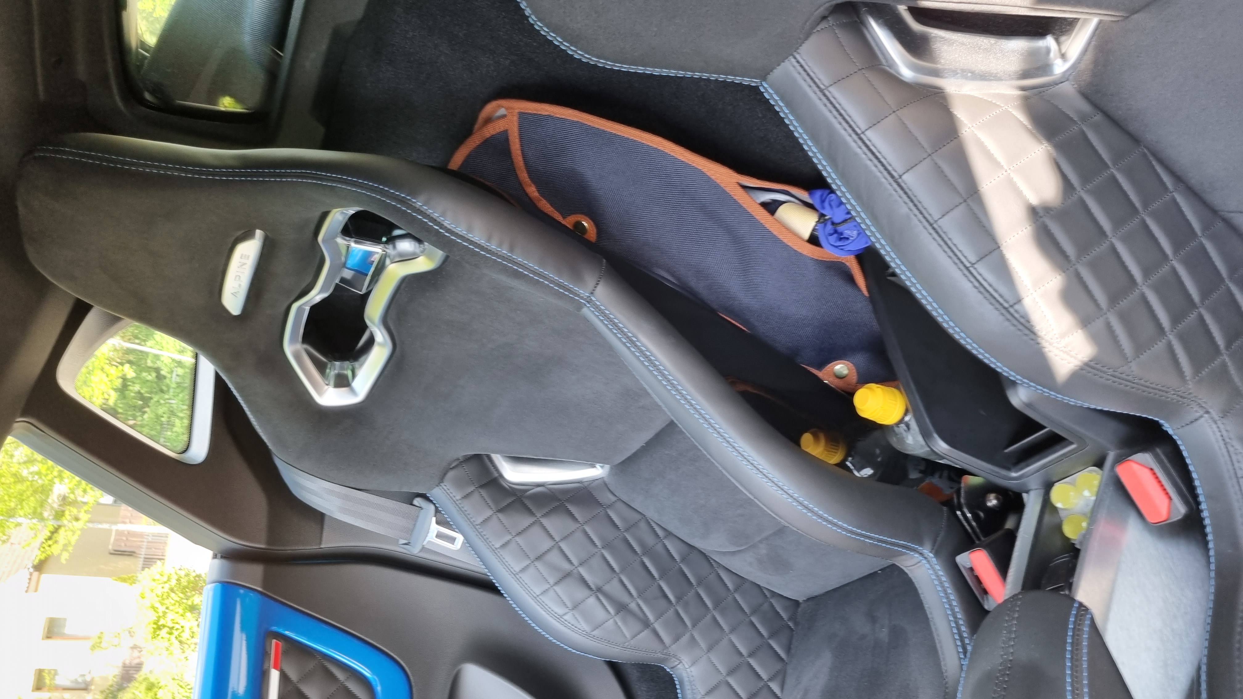 Suit bag in Alpine A110