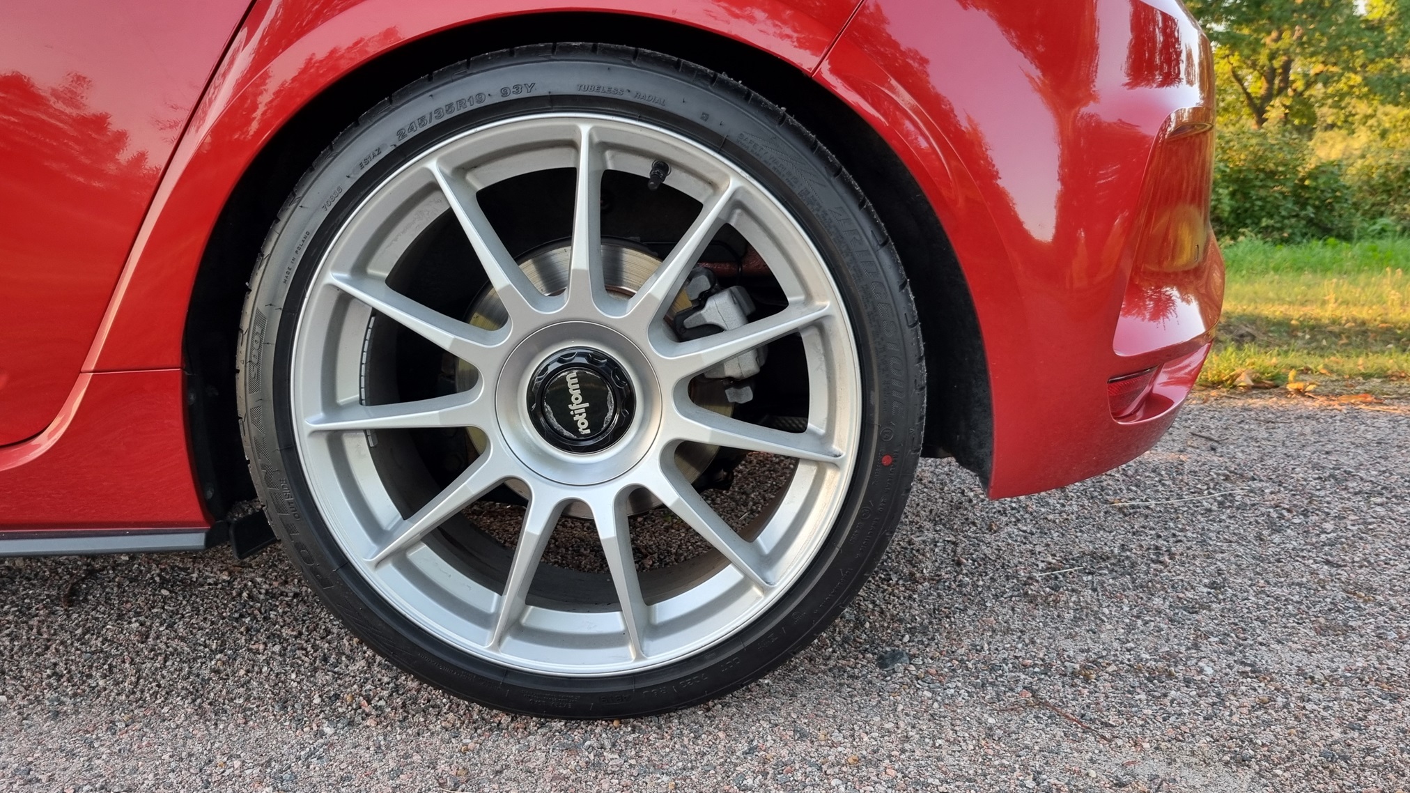 2021 Renault Megane RS 280 Rotiform wheels